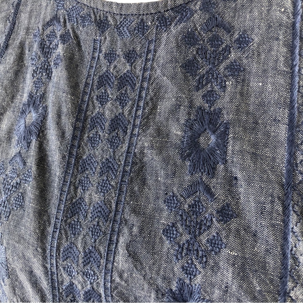 Artisan NY Embroidered Linen Shift Dress Women 8 Light Blue and Darker Embroider - Picture 2 of 8